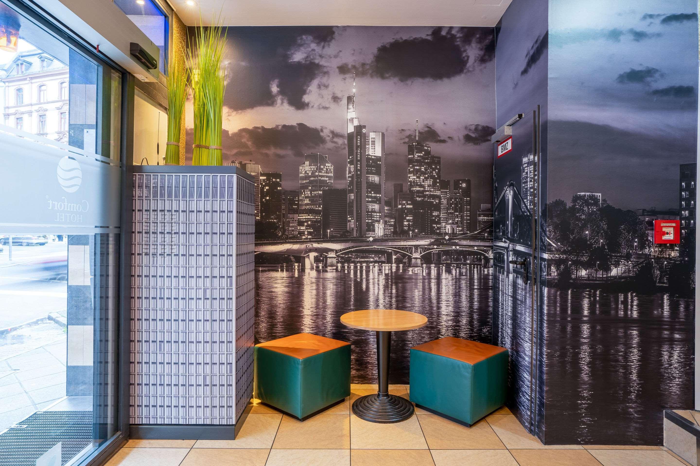 Comfort Hotel Frankfurt Central Station Frankfurt am Main Exteriör bild